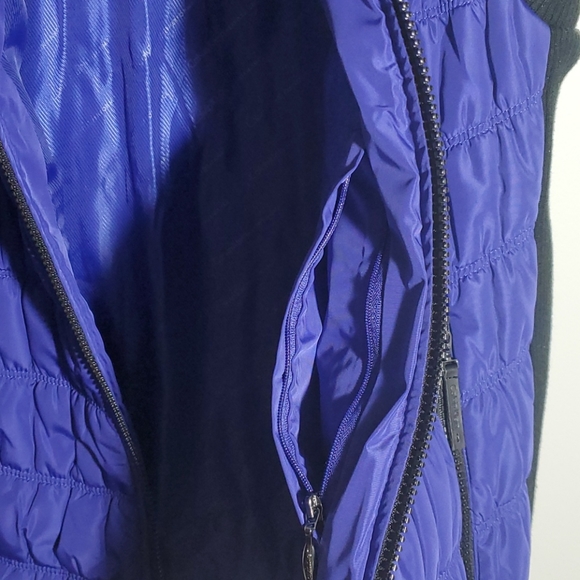 Calvin Klein Performance Vest Puffer Blue - Picture 4 of 10